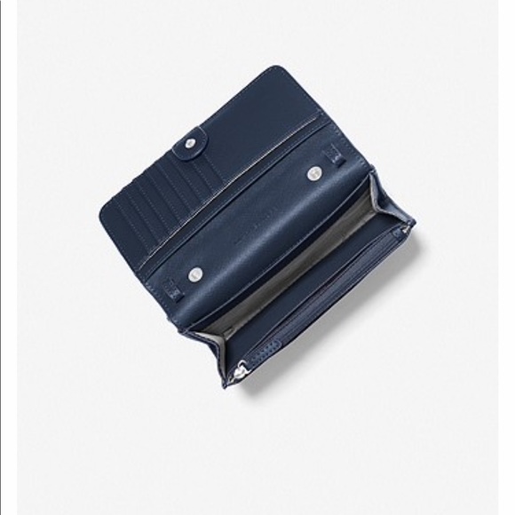 NWT MK Jet set travel medium leather crossbody - Picture 10 of 14